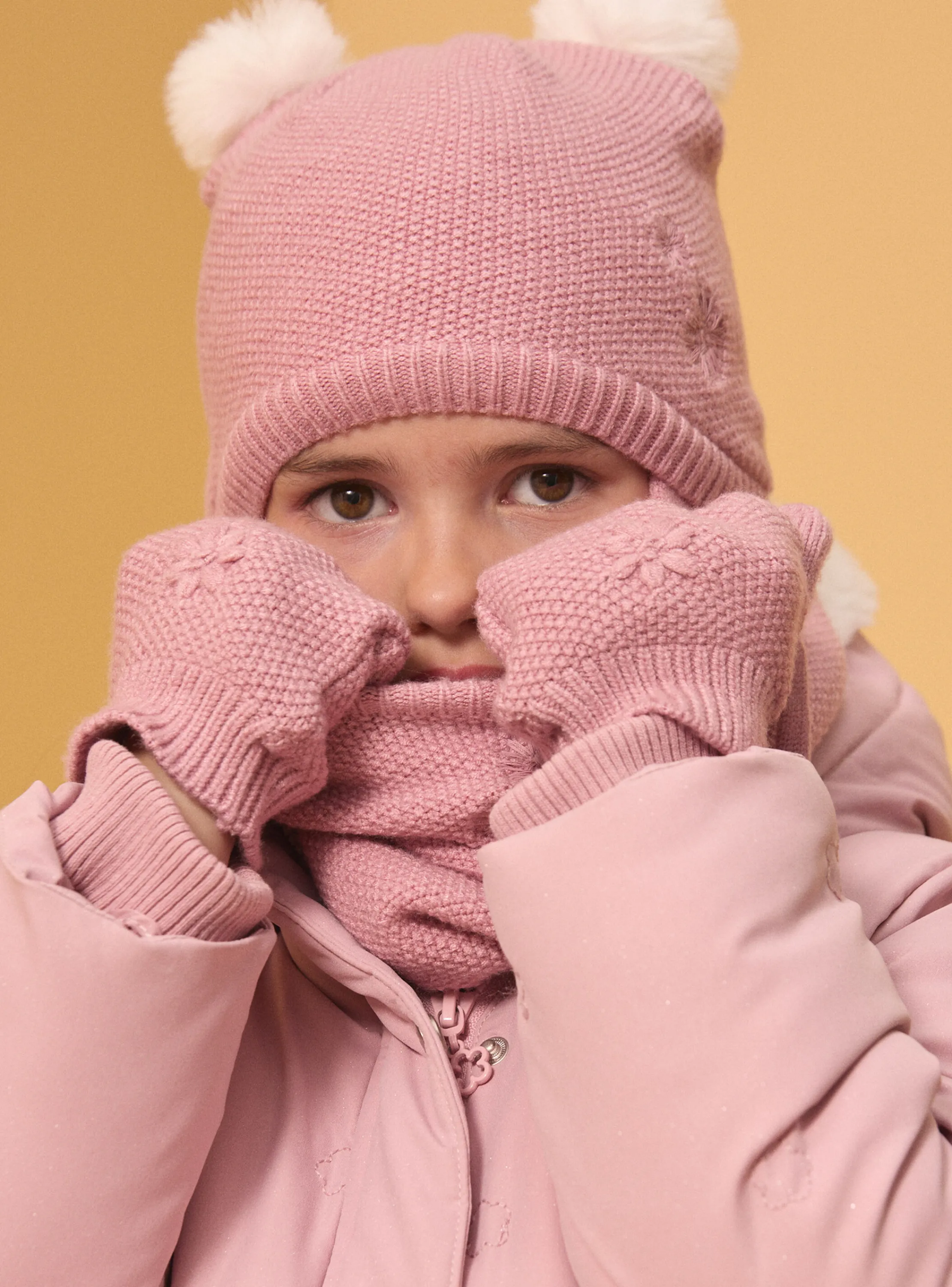 Clearance Sergent Major Baby rose GLOVES & MITTENS
