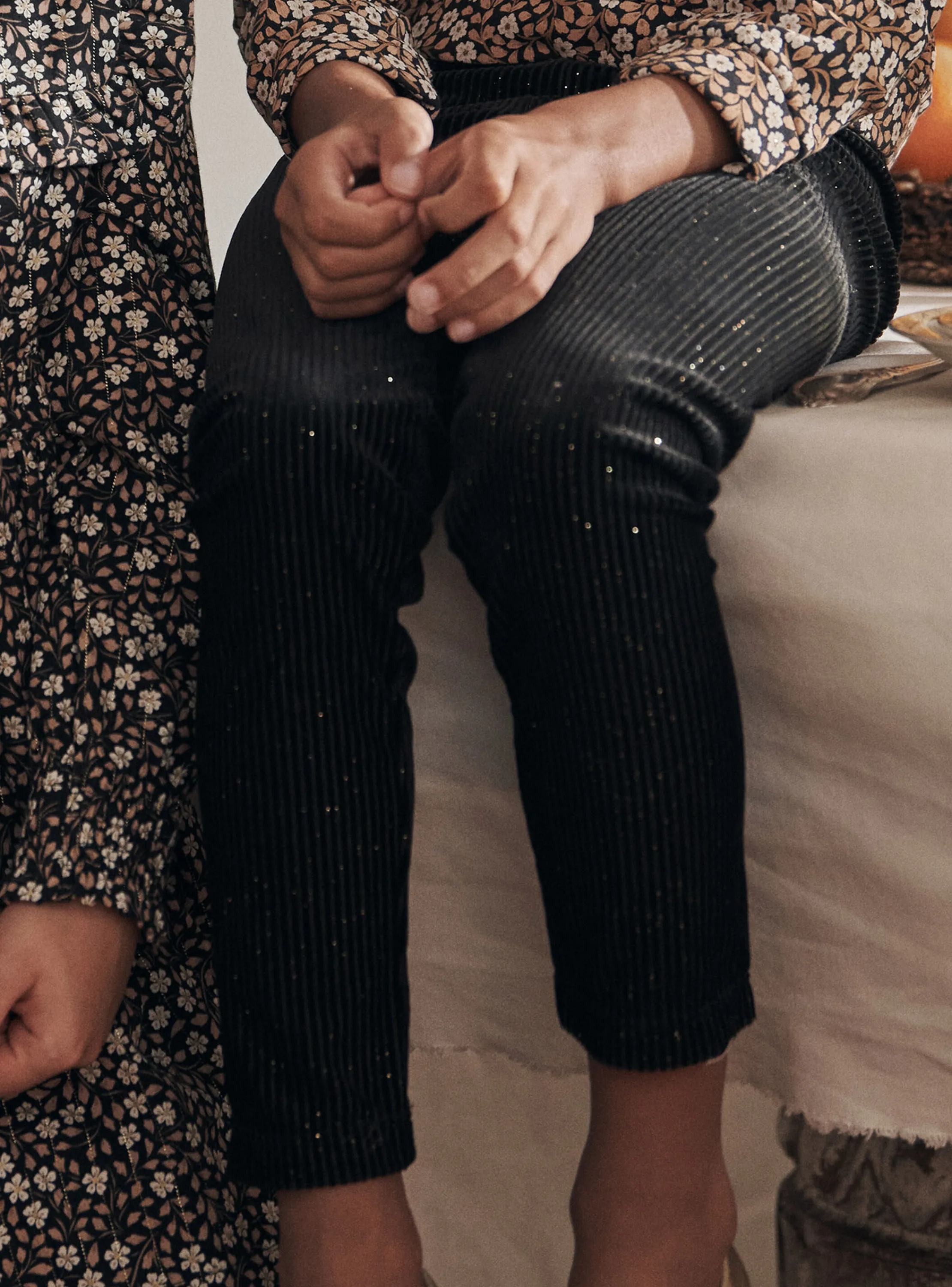 New Sergent Major Black velvet sequined leggings