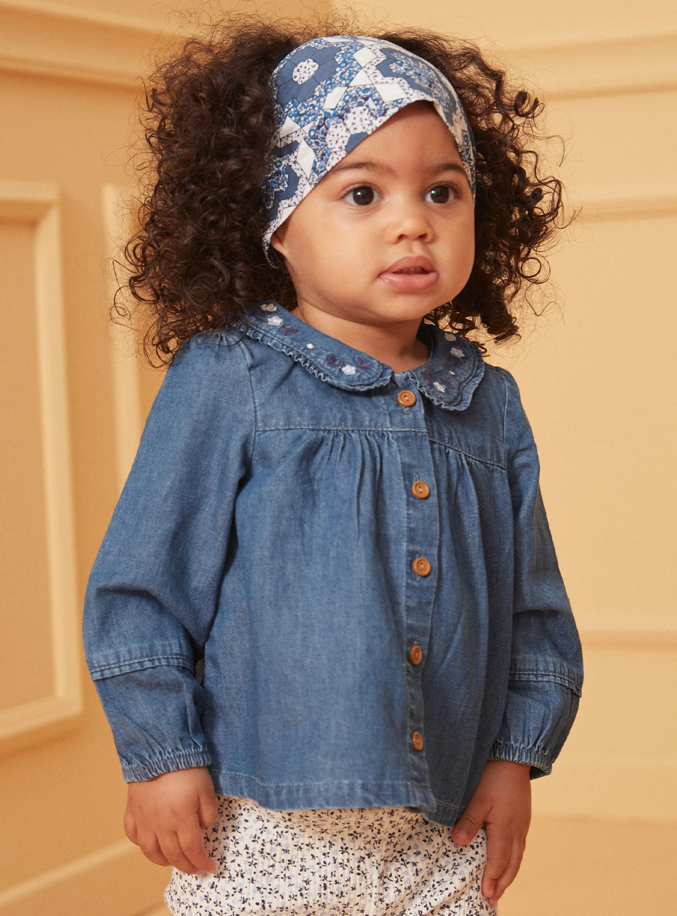 Store Sergent Major Blue denim blouse with ruffled collar