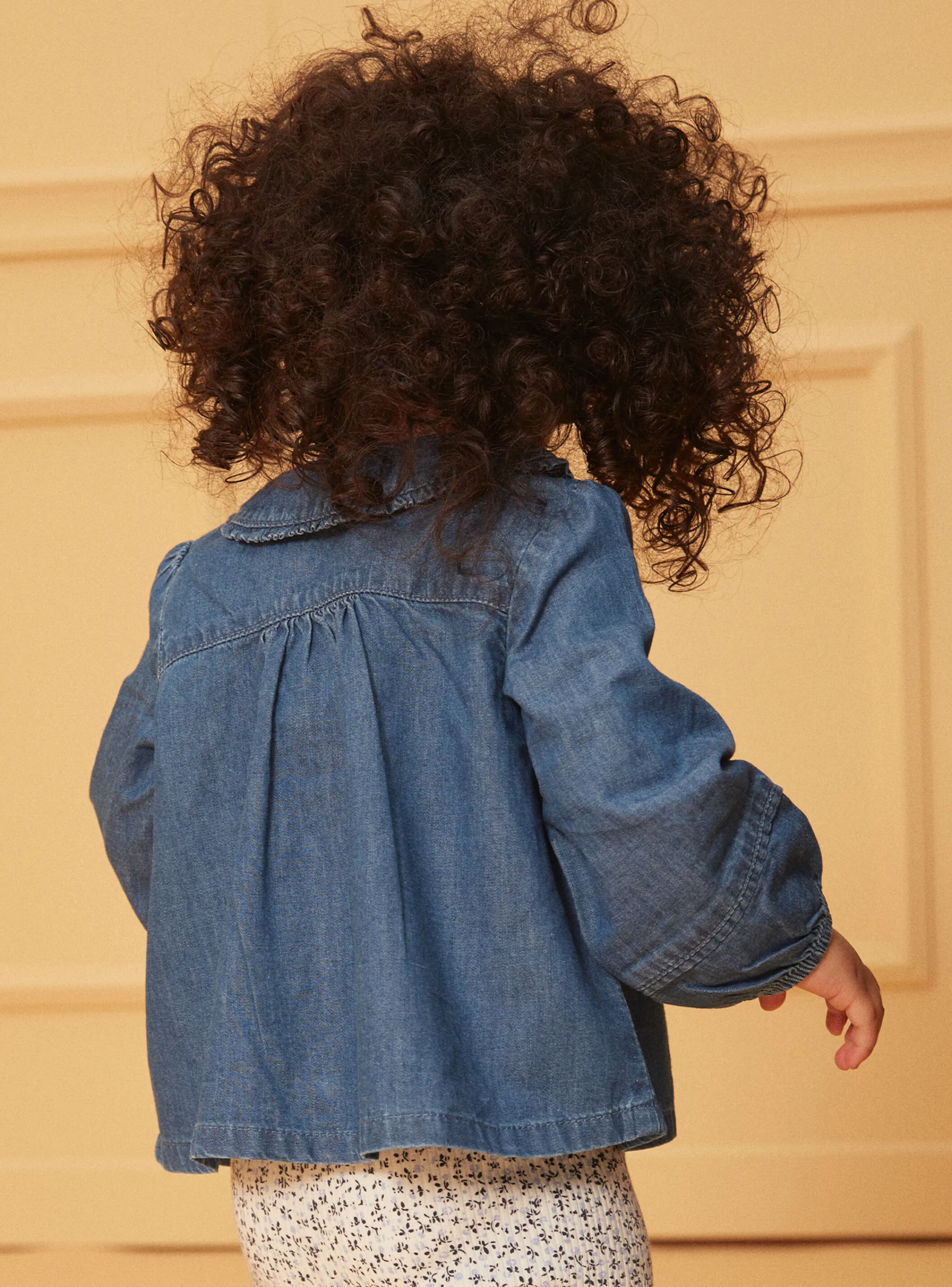 Store Sergent Major Blue denim blouse with ruffled collar