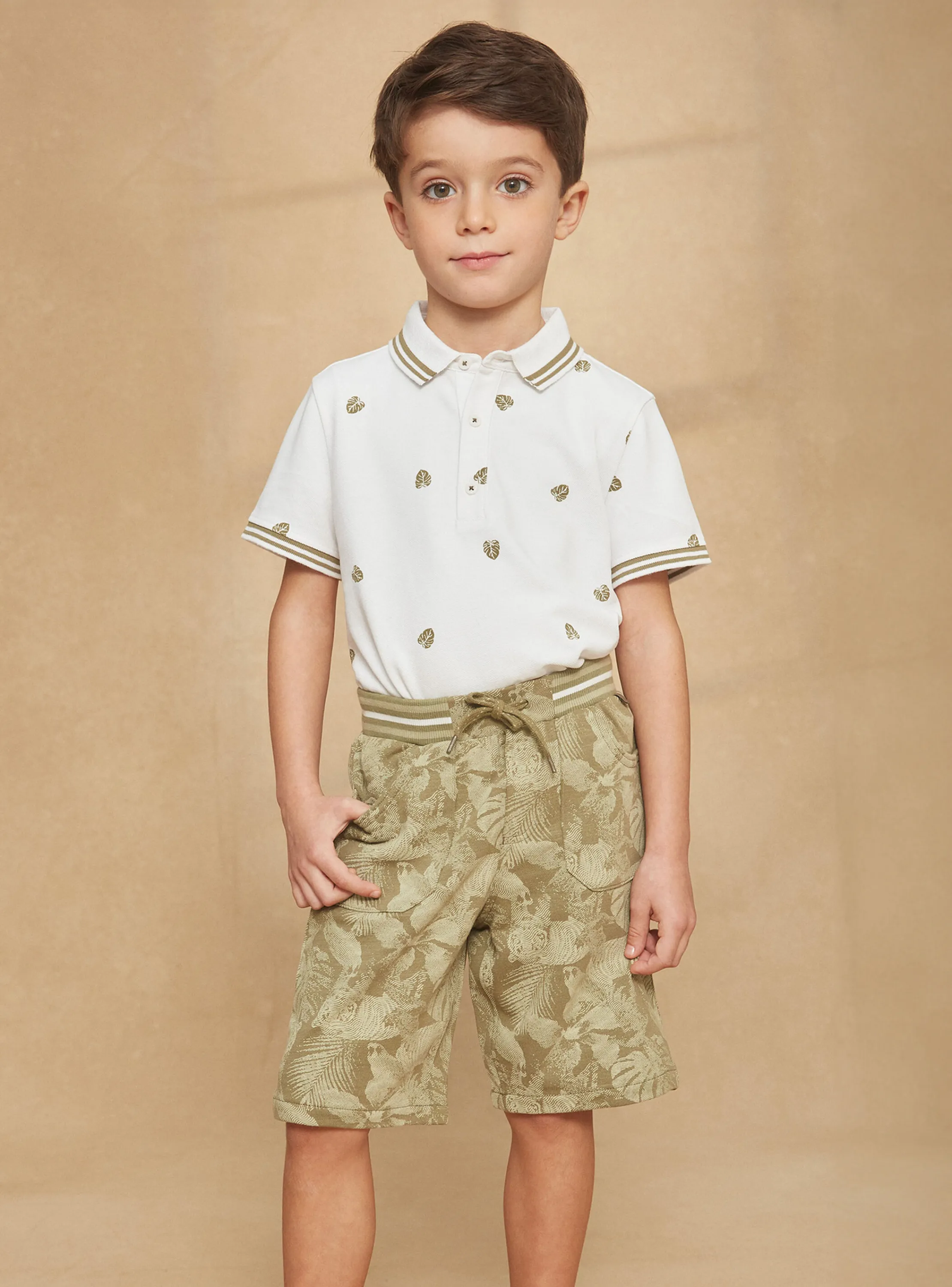 Best Sergent Major Khaki leaf and tiger print fleece bermuda shorts