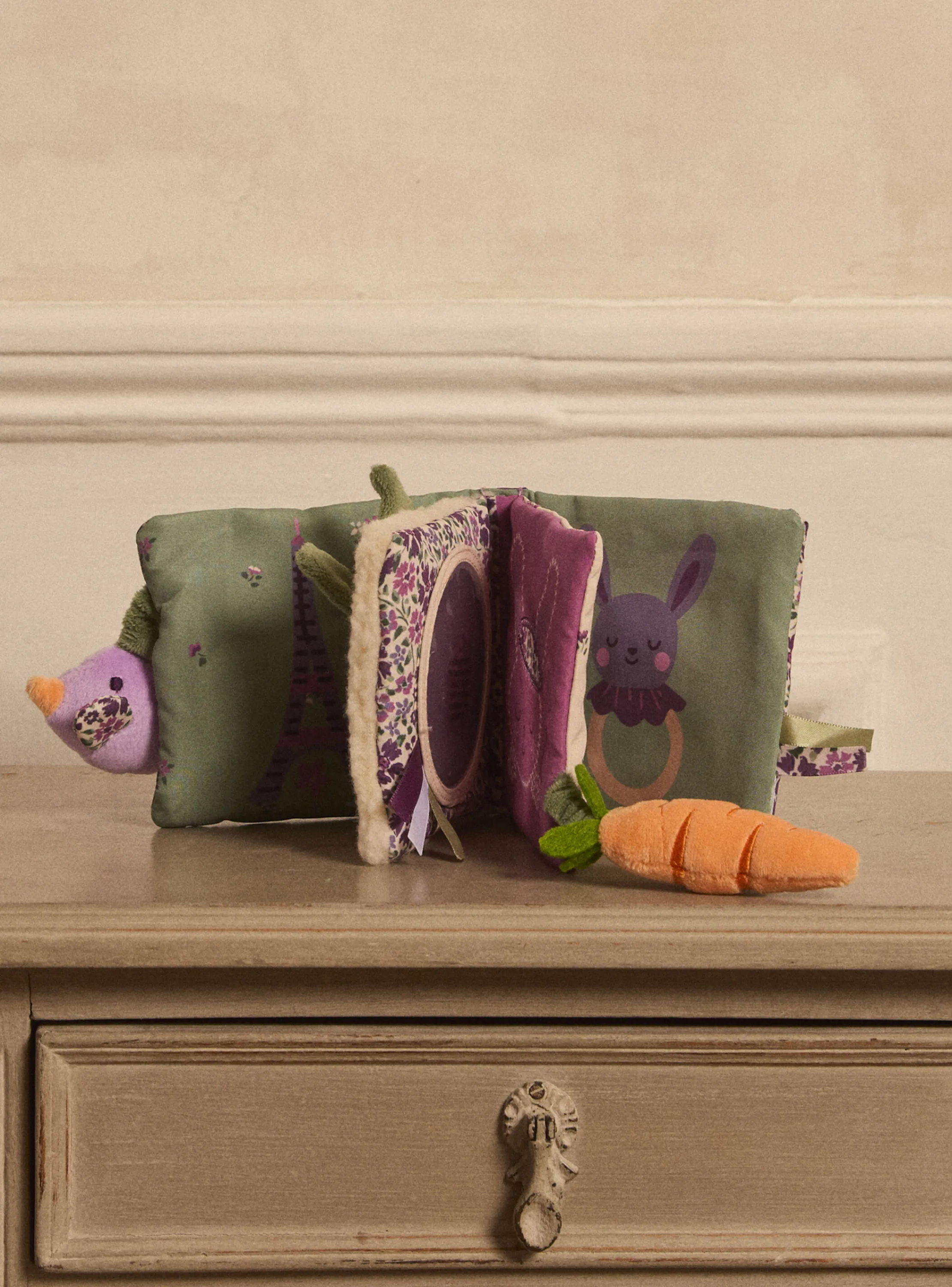 New Sergent Major Multicolor BATH BOOKS