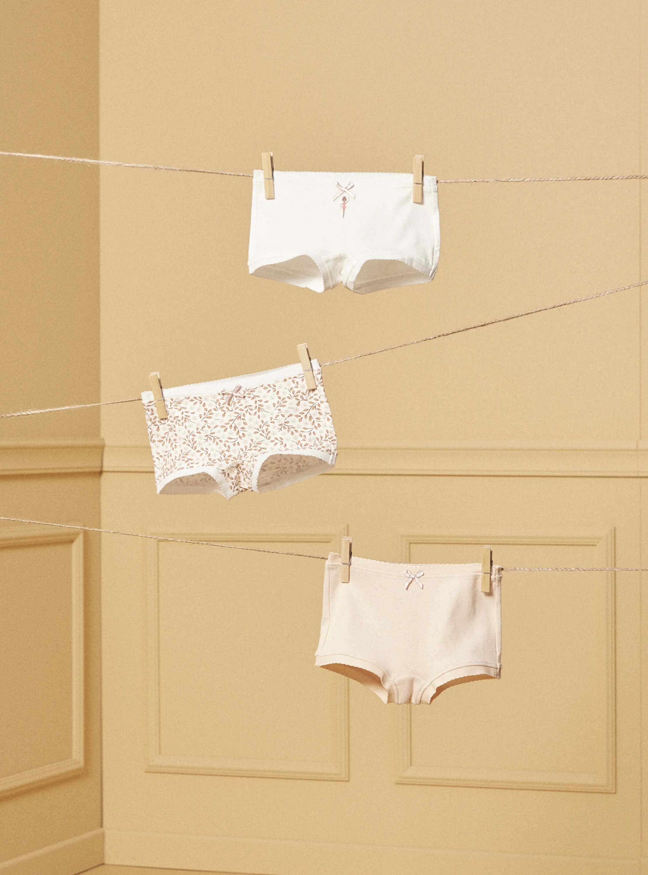 Online Sergent Major Off white SHORTY