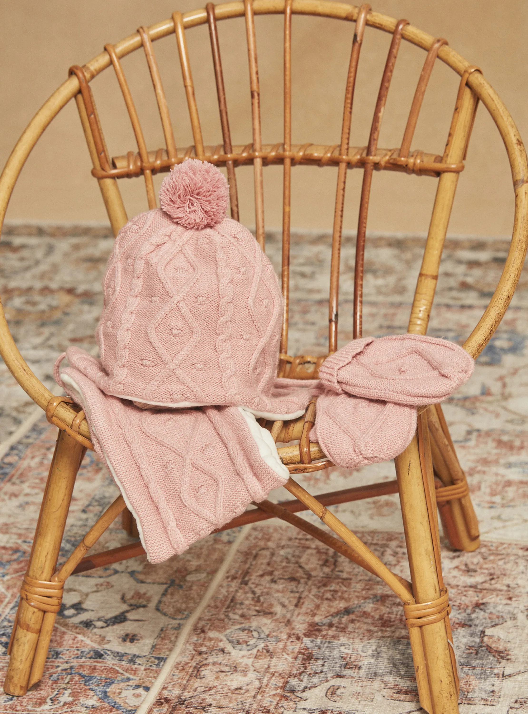 New Sergent Major Pink cable knit hat