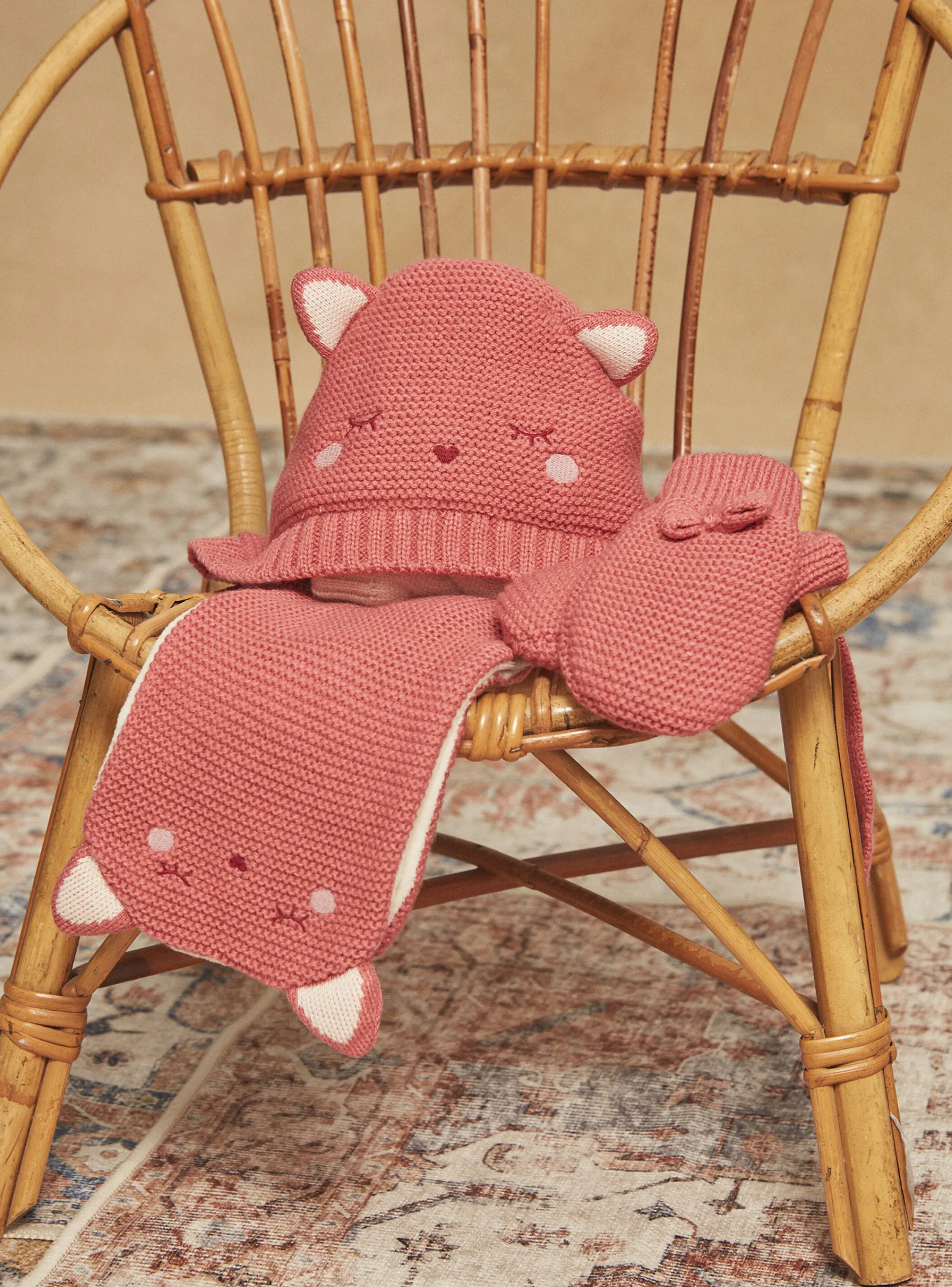 Best Sergent Major Pink knitted scarf