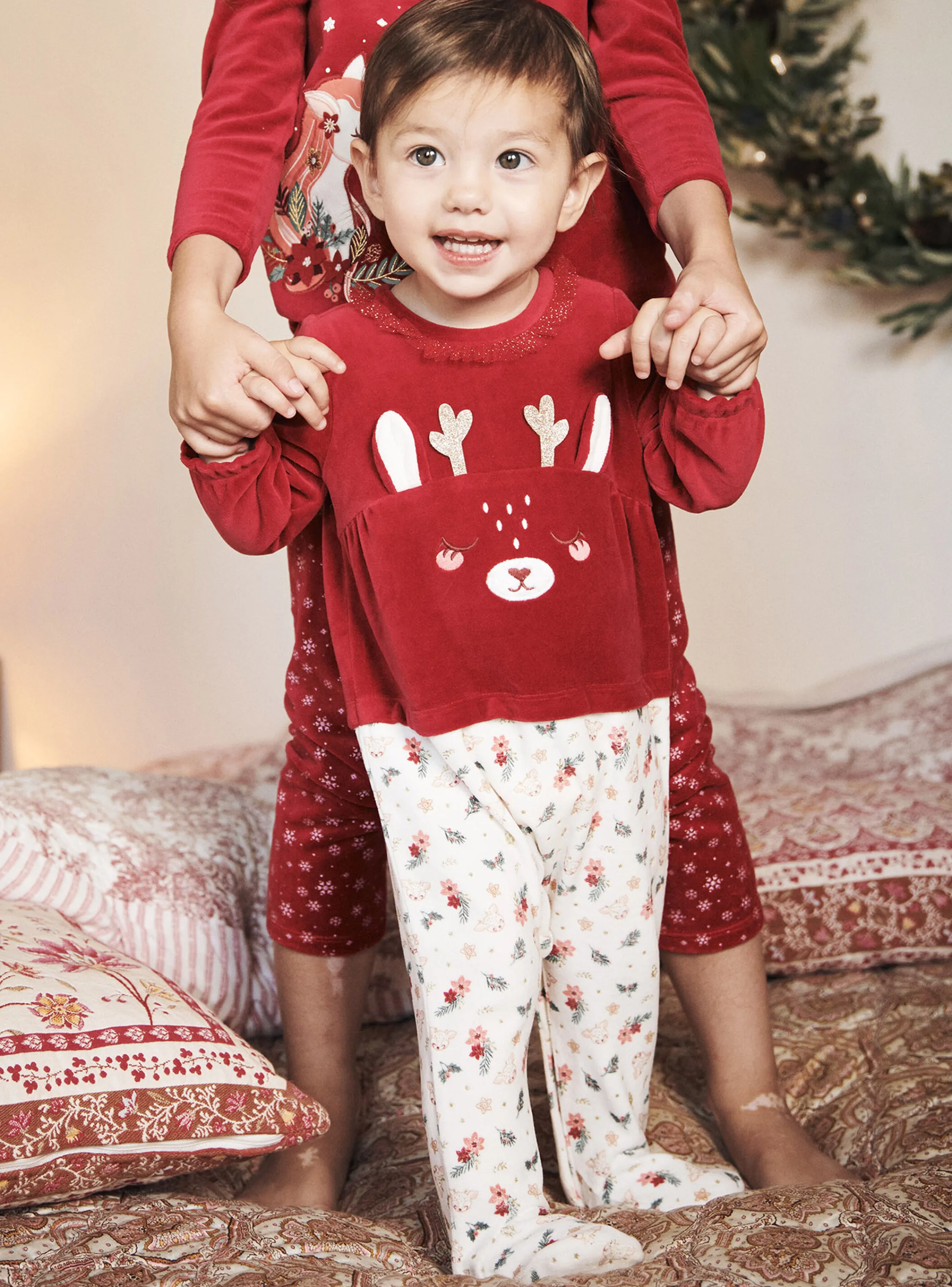 Store Sergent Major Red and white velvet romper set