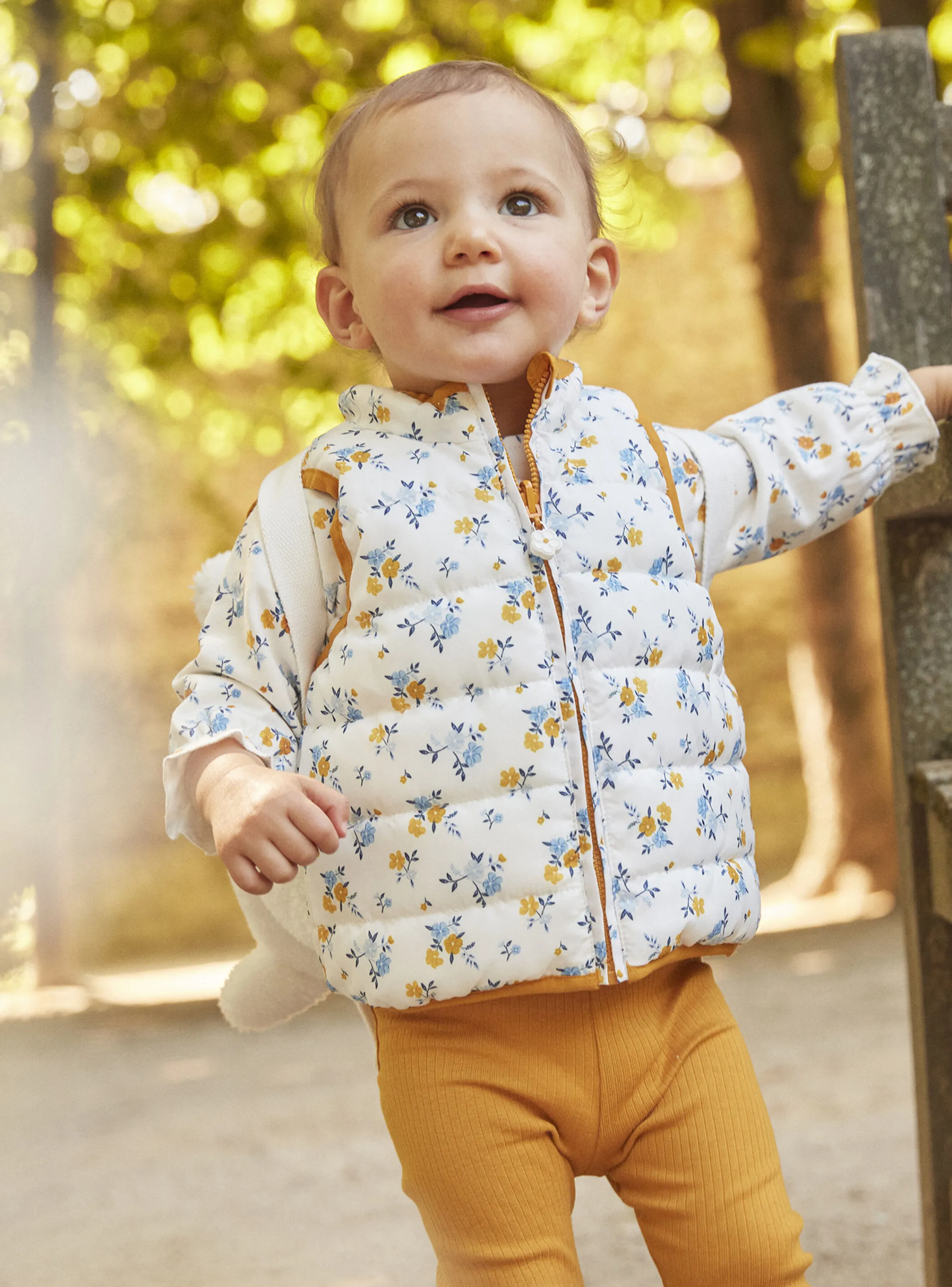 Best Sergent Major Reversible yellow amber sleeveless down jacket