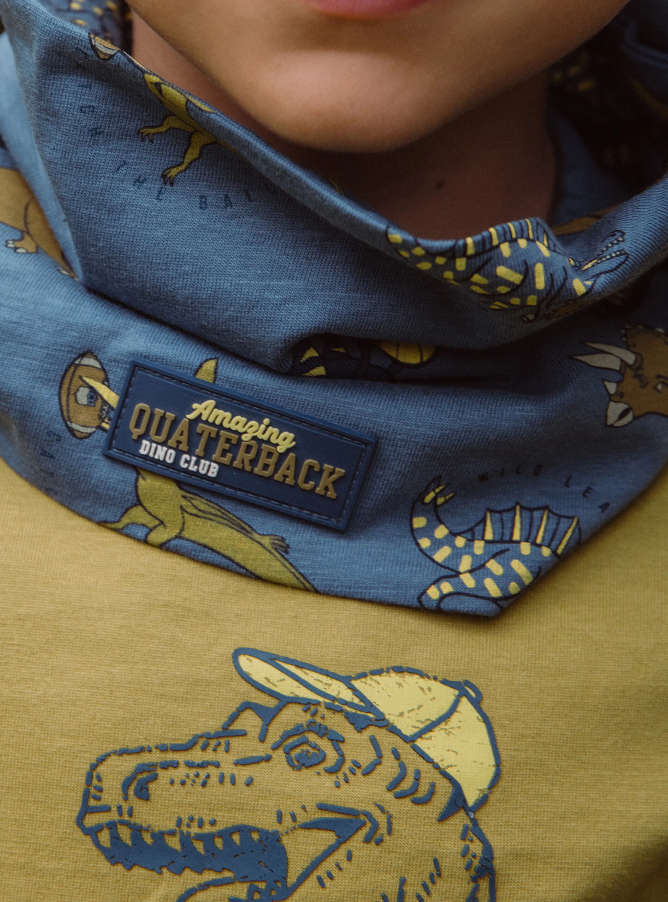 Store Sergent Major Slate blue snood with dinosaur print