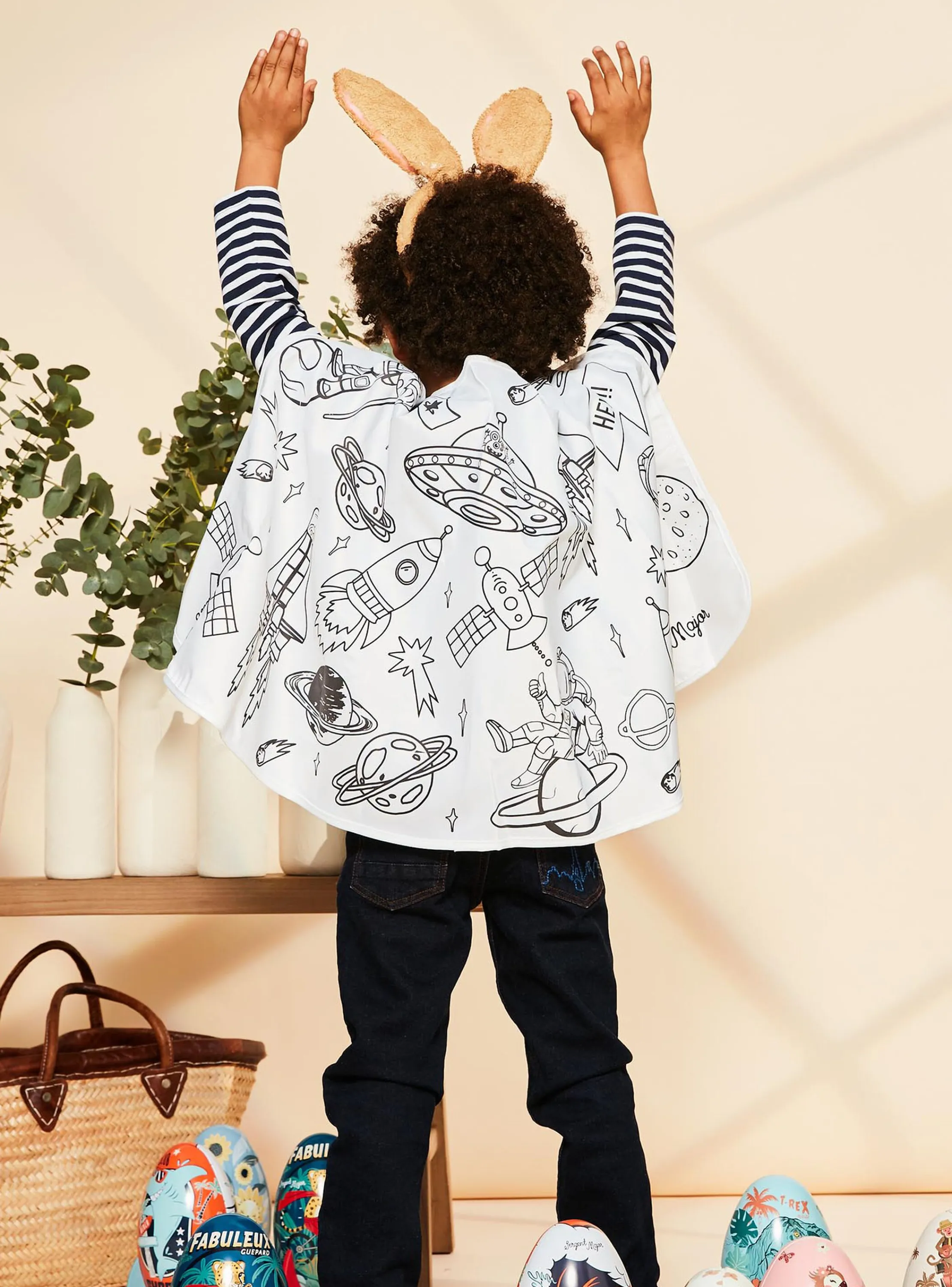 Cheap Sergent Major Surprise Egg Coloring Cape