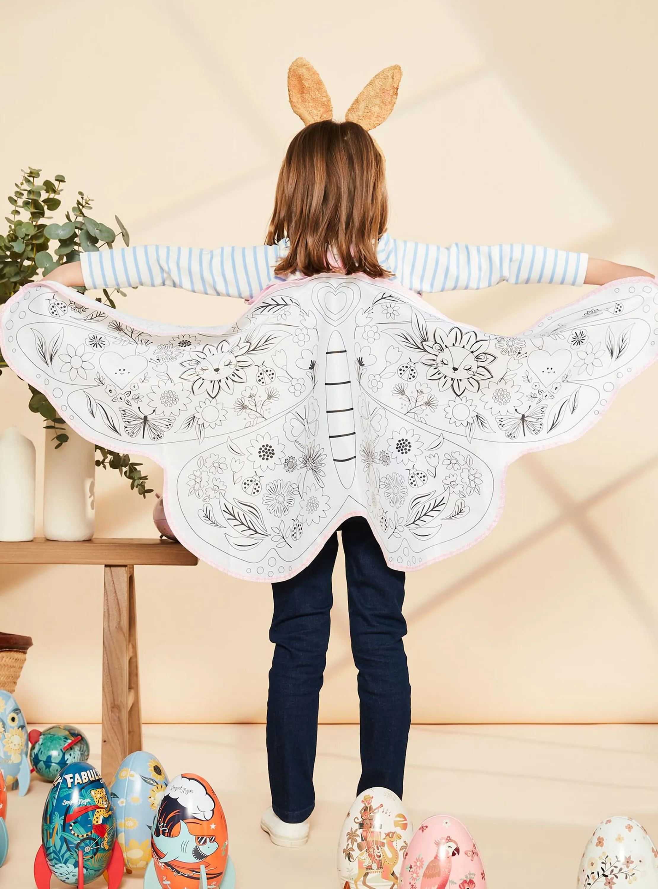 Sale Sergent Major Surprise Egg Coloring Wings