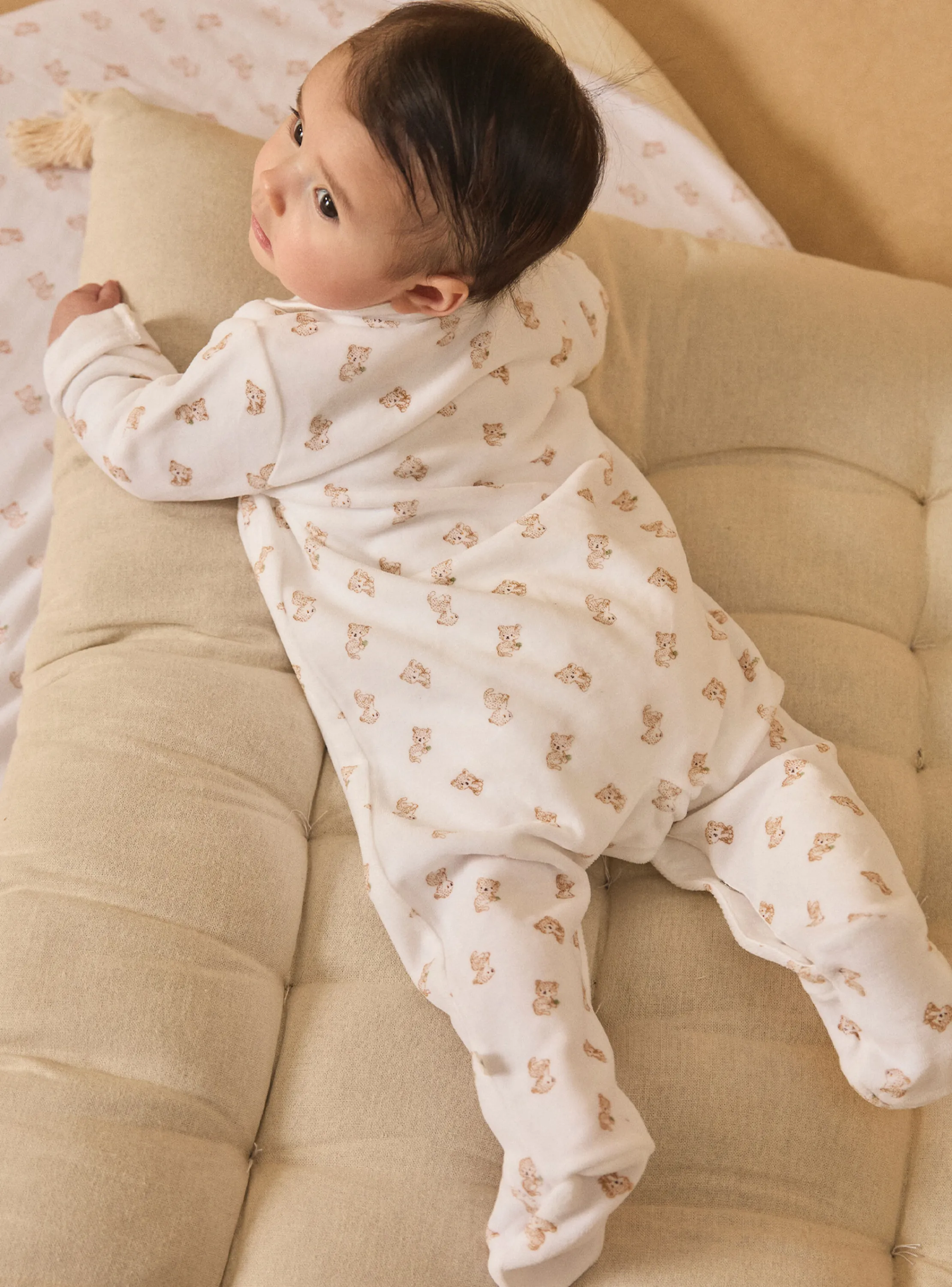 Discount Sergent Major White BABYGROW
