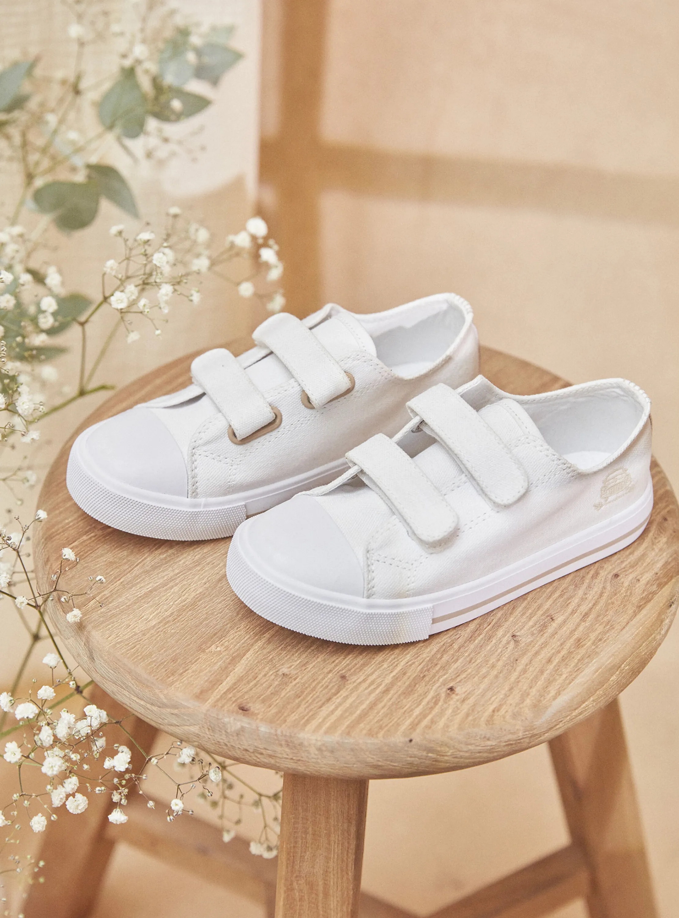 Cheap Sergent Major White trainers with hook-and-loop fastening