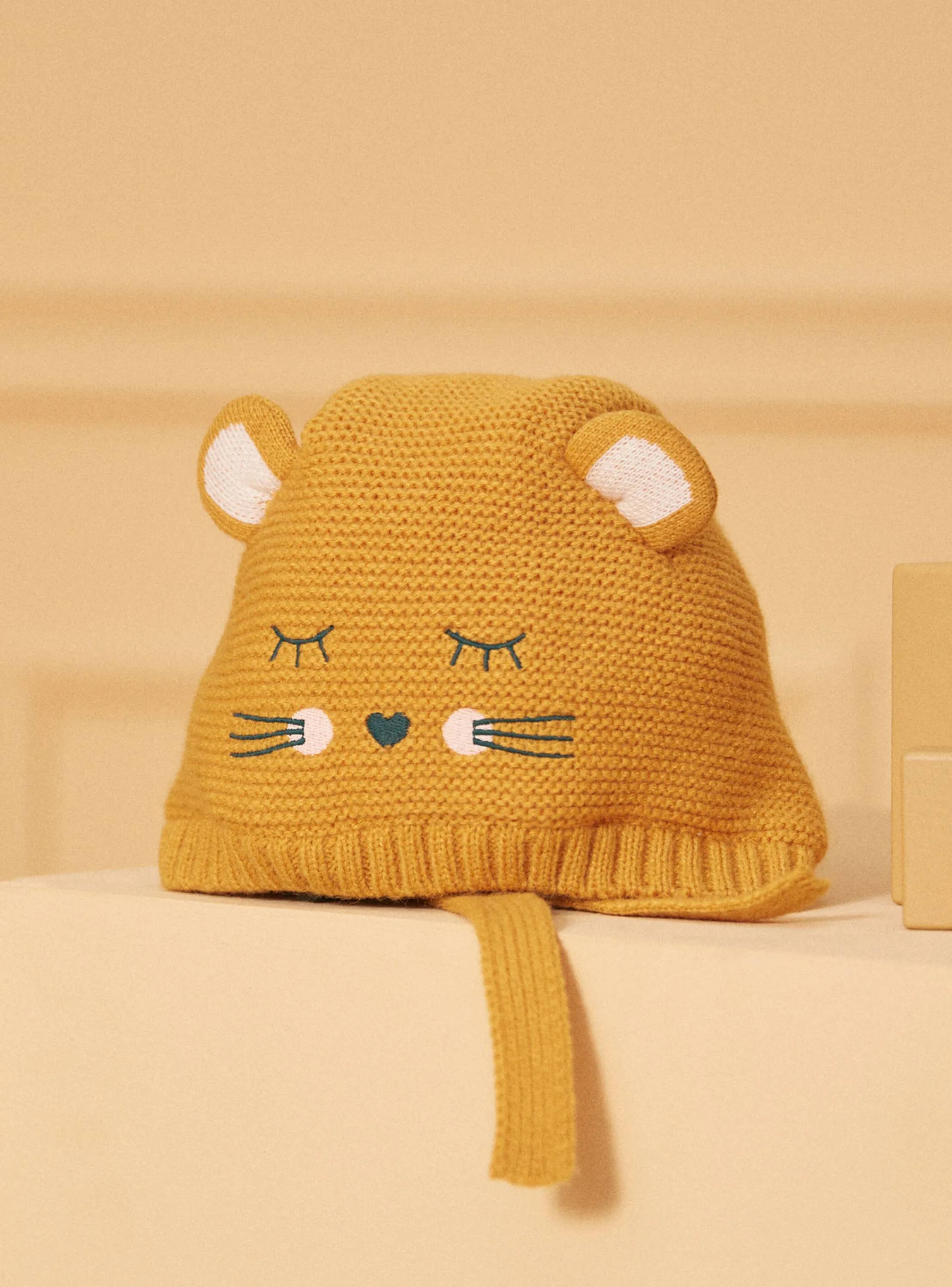 New Sergent Major Yellow BEANY